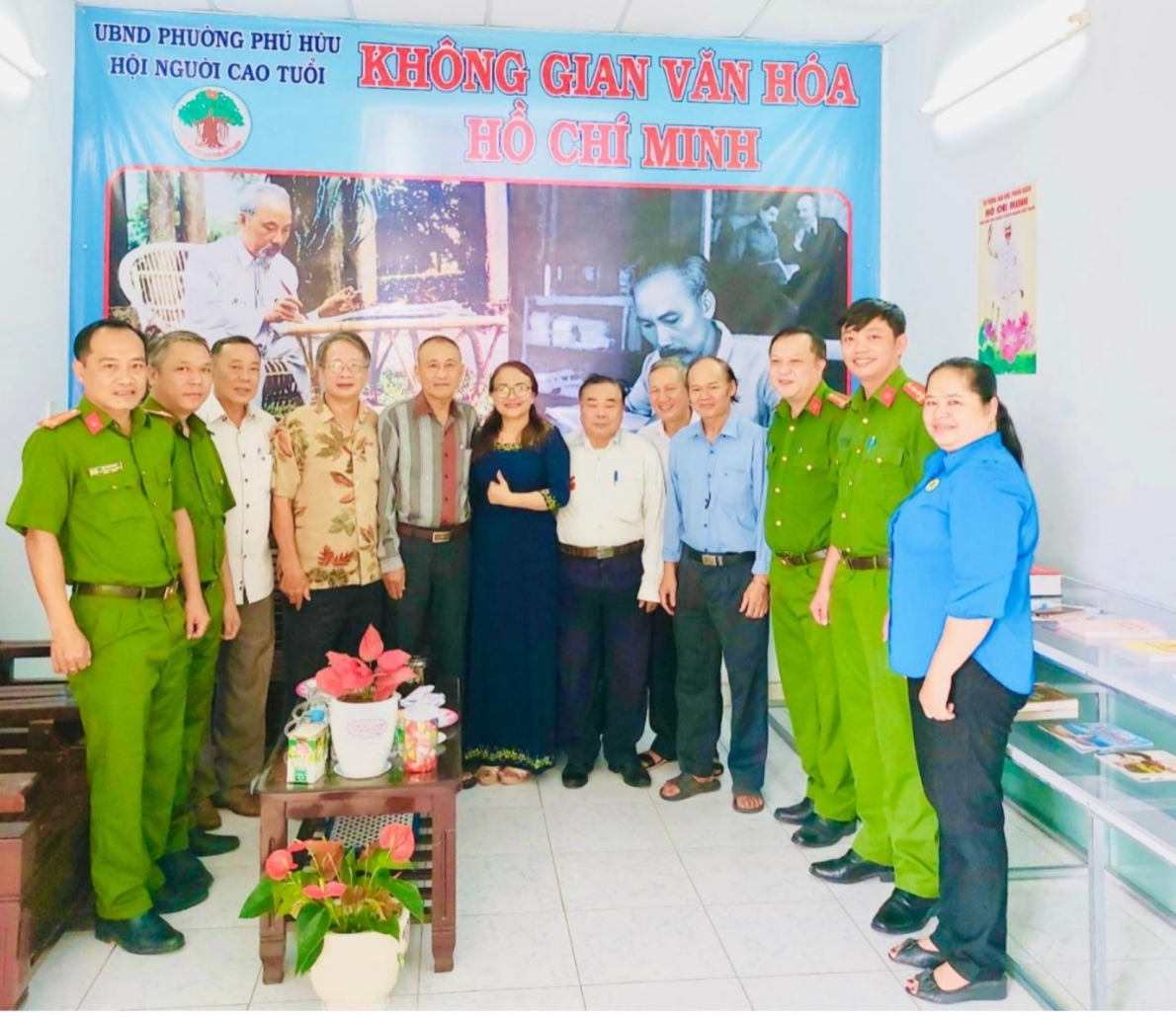 Hội NCT phường Phú Hữu ra mắt không gian văn hoá Hồ Chí Minh