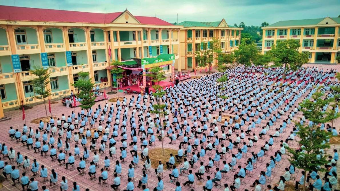 Hân hoan chào đón năm học mới với thành công mới.
