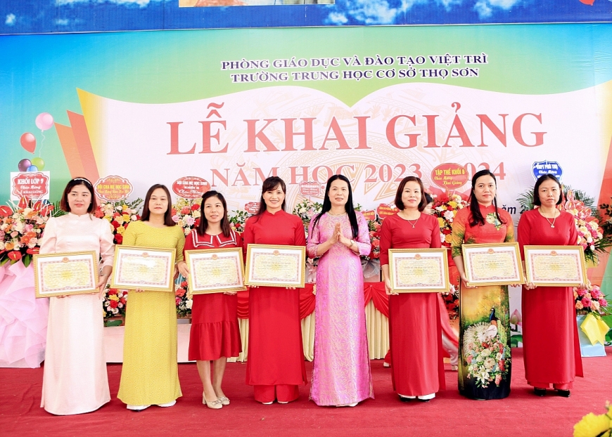 Lễ khai giảng độc đáo với trò chơi dân gian tại Trường THCS Thọ Sơn