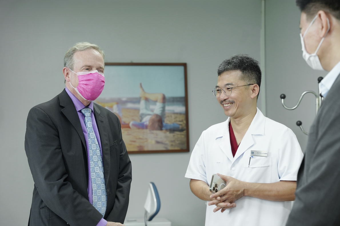 Bệnh viện Tâm Anh ký kết hợp tác với Viện Nghiên cứu vi sinh và chống dịch Stanford