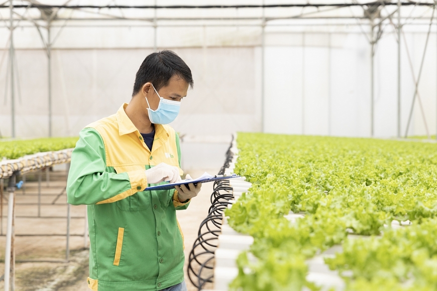 WinCommerce sở hữu đội ngũ vận hành chuyên nghiệp, kiểm soát chất lượng sản phẩm đầu ra trước khi cung ứng tới tay người tiêu dùng