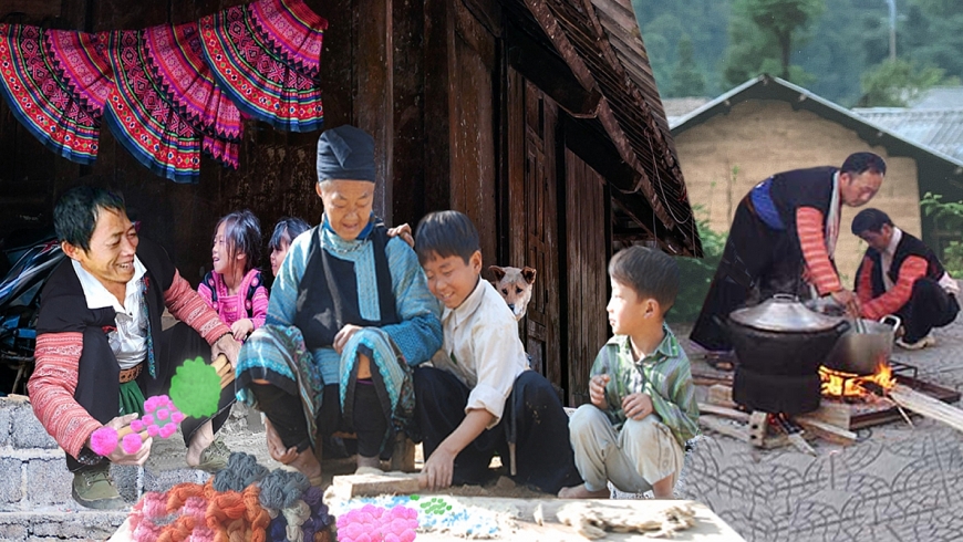 Vợ chồng anh Vàng A Sùng - Mùa Thị Hợ dạy con trai làm quả pao chơi Tết Độc lập.