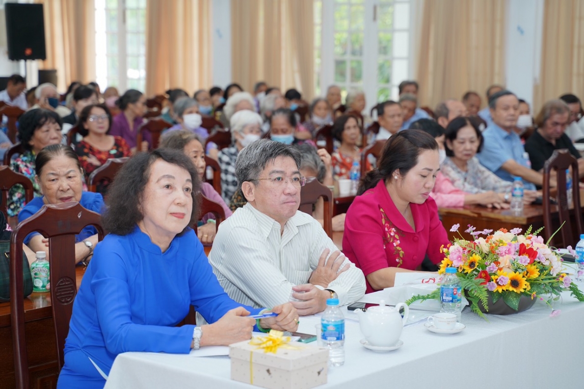 Quận 5, TP Hồ Chí Minh: Sôi nổi phong trào NCT làm kinh tế giỏi