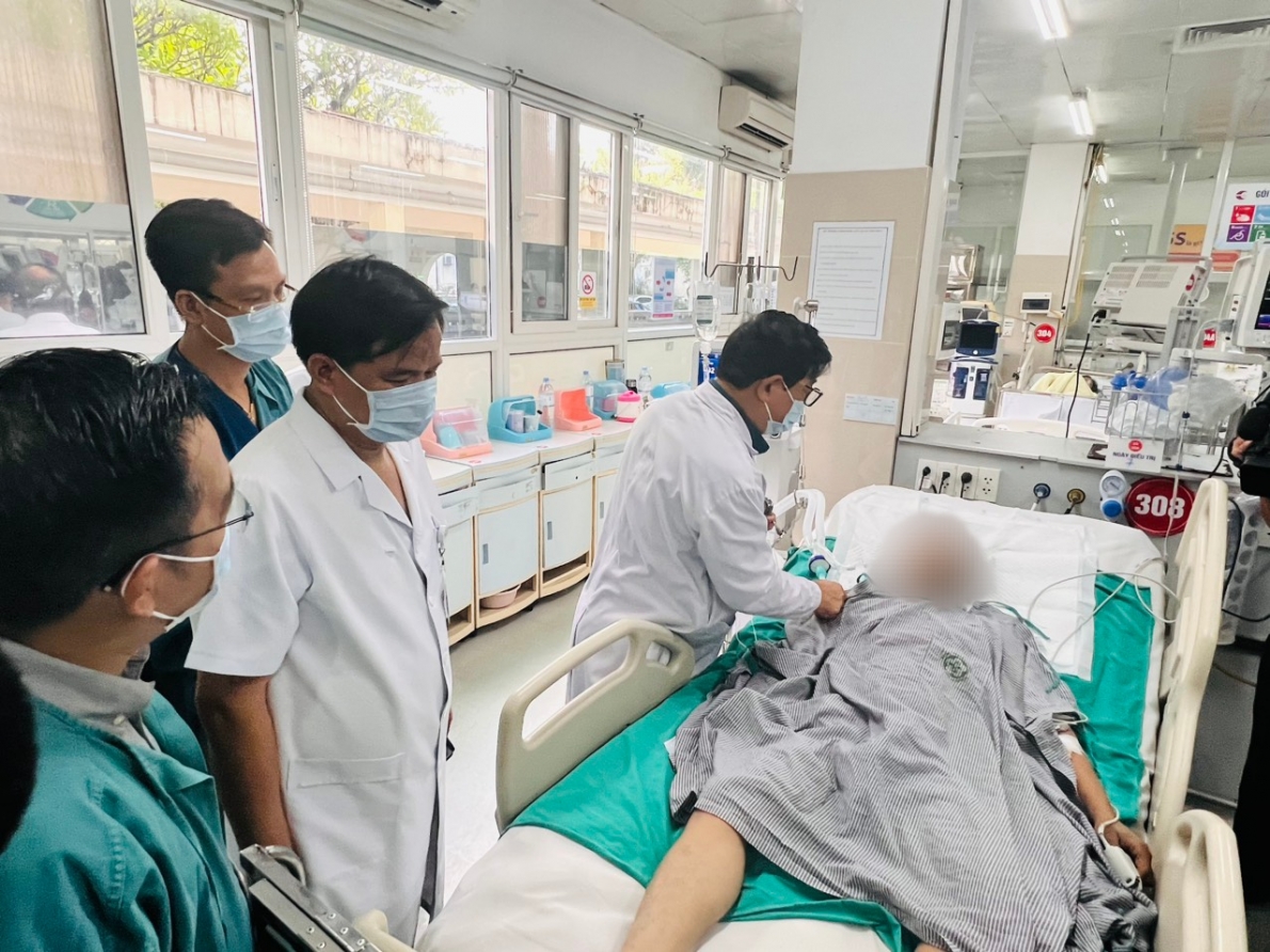 Tập trung cứu chữa, chăm sóc tinh thần, ổn định tâm lý cho nạn nhân, người nhà bệnh nhân vụ cháy chung cư mini