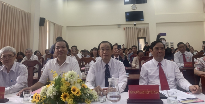 Các đại biểu dự Hội nghị