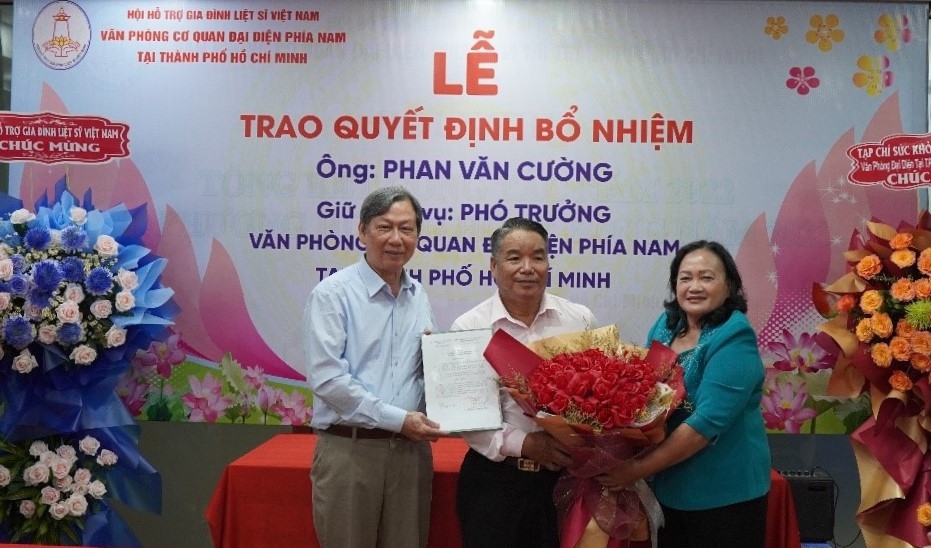 Hội hỗ trợ gia đình Liệt sĩ Việt Nam: Trao quyết định bổ nhiệm Phó trưởng Văn phòng đại diện phía Nam