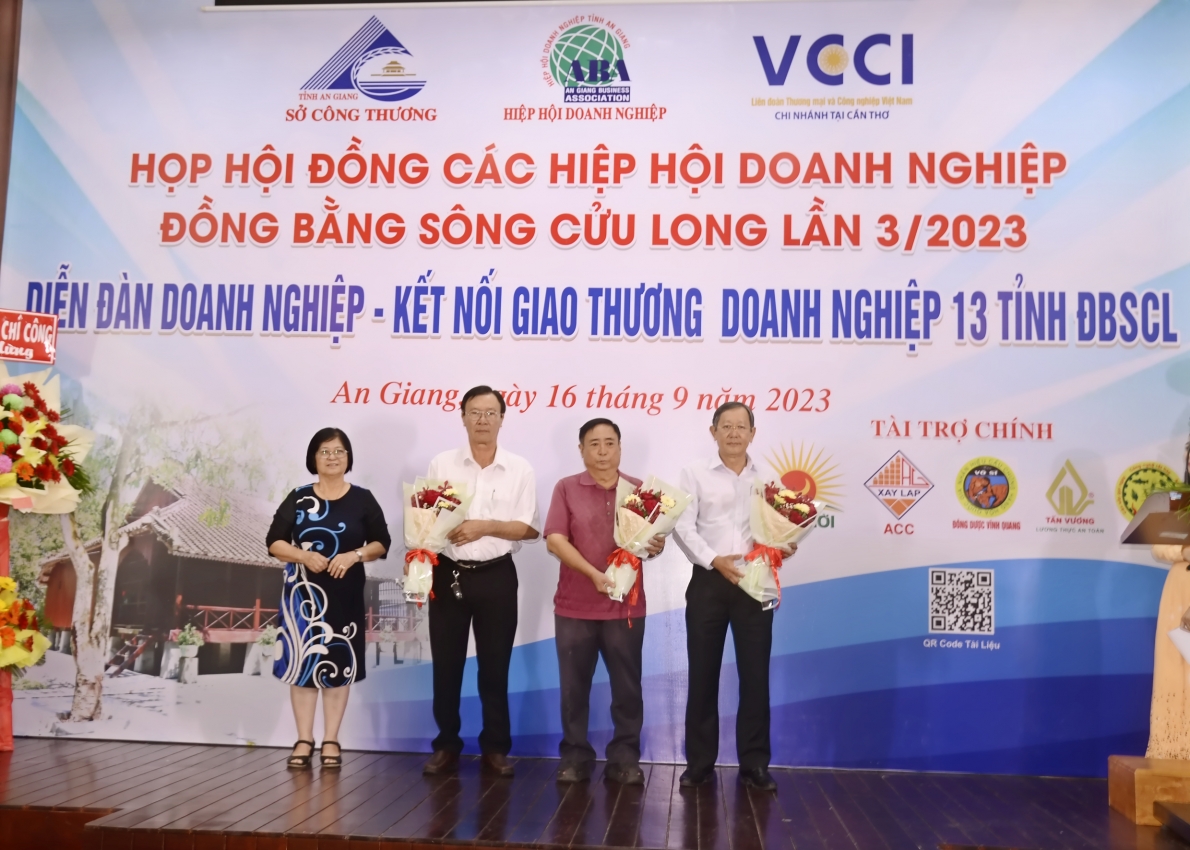 Diễn đàn doanh nghiệp kết nối giao thương của Hiệp hội doanh nghiệp Đồng bằng sông Cửu Long