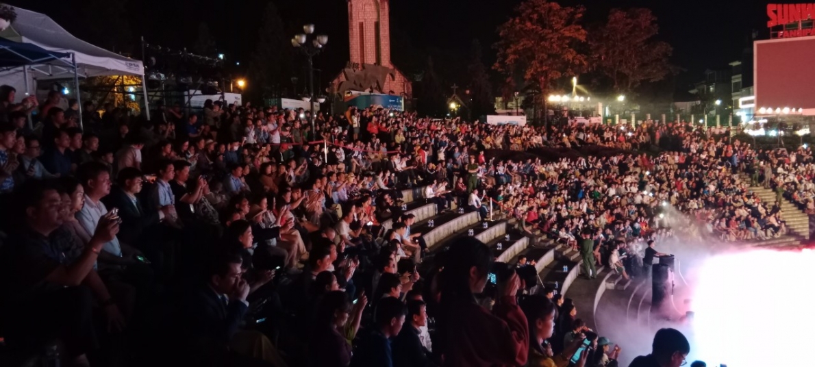 Hướng tới xây dựng khu du lịch quốc gia Sa Pa mang tầm quốc tế