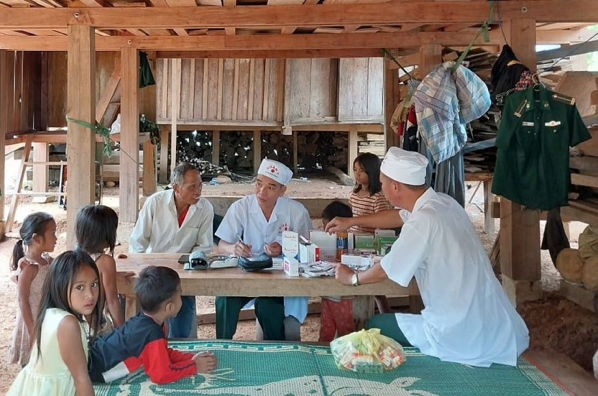 “Bệnh viện” nơi biên xa