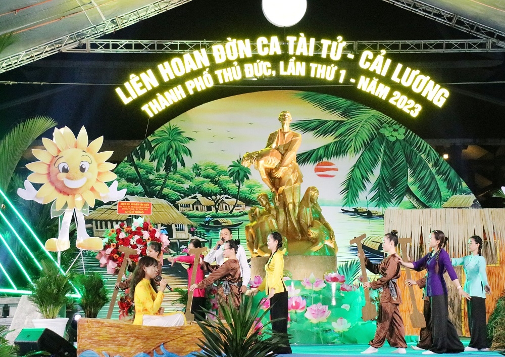 Xúc động tại Liên hoan Đờn ca tài tử - Cải lương lần thứ 1 năm 2023