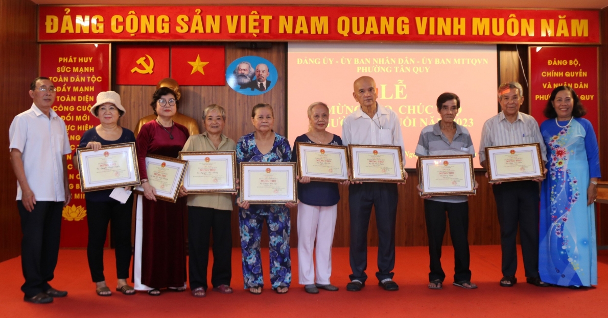 Hội NCT phường Tân Quy, Quận 7, TP. Hồ Chí Minh: Tổ chức Lễ Mừng thọ, Chúc thọ cho 188 NCT năm 2023