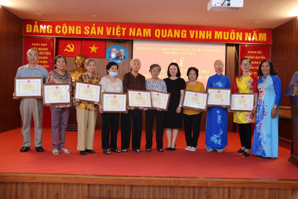 Hội NCT phường Tân Quy, Quận 7, TP. Hồ Chí Minh: Tổ chức Lễ Mừng thọ, Chúc thọ cho 188 NCT năm 2023