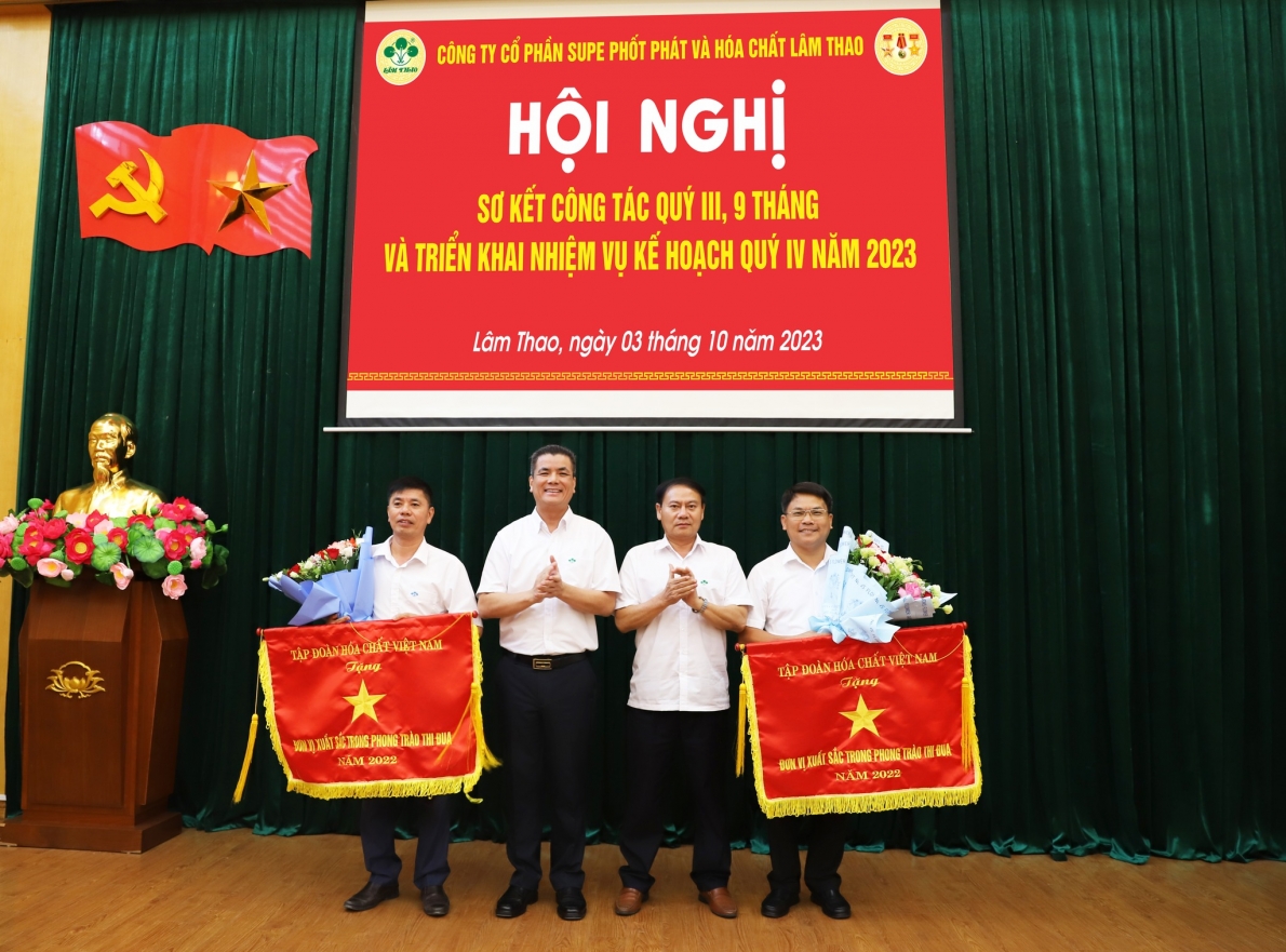 Công ty Cổ phần Supe Phốt phát và Hoá chất Lâm Thao tổng kết công tác quý III năm 2023