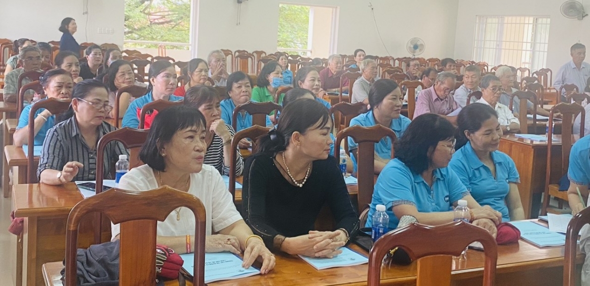 120 NCT tham gia Hội nghị tập huấn chuyên đề thành lập và quản lý các CLB LTHTGN