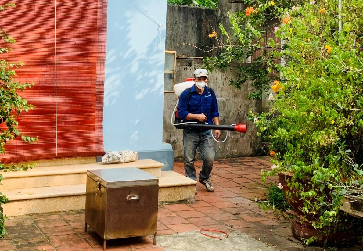 Ca bệnh sốt xuất huyết giảm trên cả nước, Hà Nội vẫn tăng