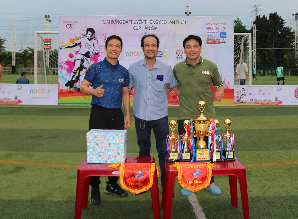 Khai mạc Giải bóng đá truyền thống CEO FC Cúp Hàn Gia lần thứ 11 năm 2023