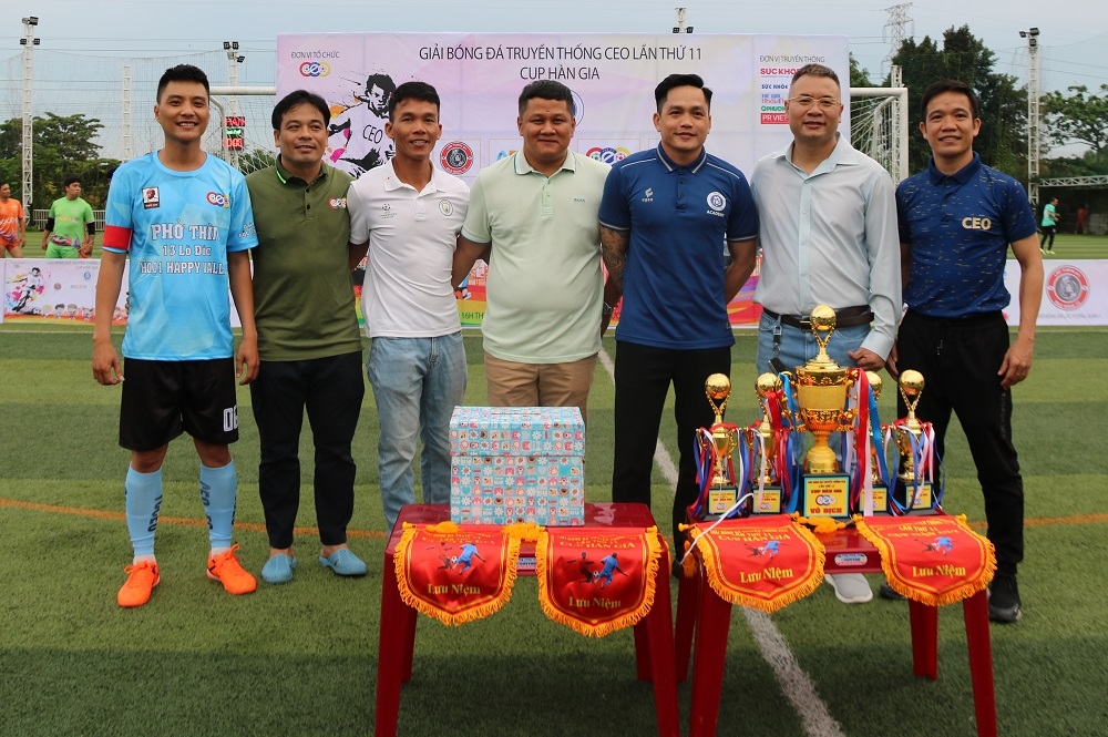 Khai mạc Giải bóng đá truyền thống CEO FC Cúp Hàn Gia lần thứ 11 năm 2023