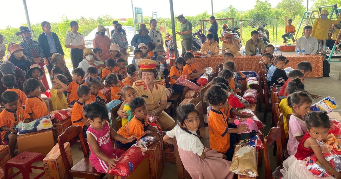 Công an tỉnh Ninh Thuận: Đẩy mạnh tuyên truyền, phổ biến pháp luật về giao thông