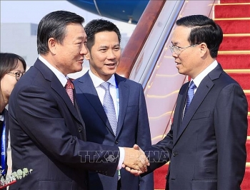 Chủ tịch nước đến Bắc Kinh, bắt đầu tham dự Diễn đàn cấp cao 