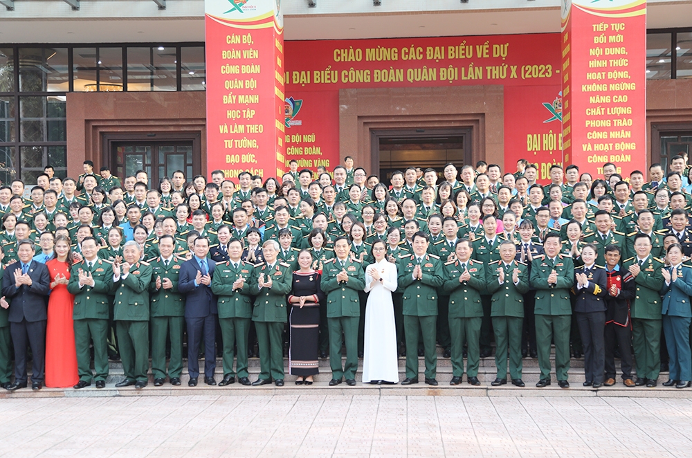 Công đoàn các cấp trong Quân đội thực hiện tốt hơn chức năng cơ bản, cốt lõi là đại diện chăm lo, bảo vệ quyền lợi, lợi ích chính đáng của người lao động.