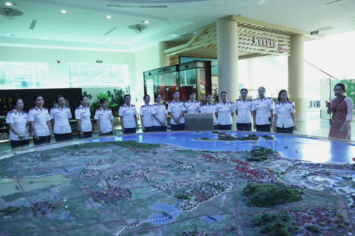 Bộ Tư lệnh Vùng Cảnh sát Biển 3: Nhiều hoạt động chào mừng Ngày Phụ nữ Việt Nam (20/10)