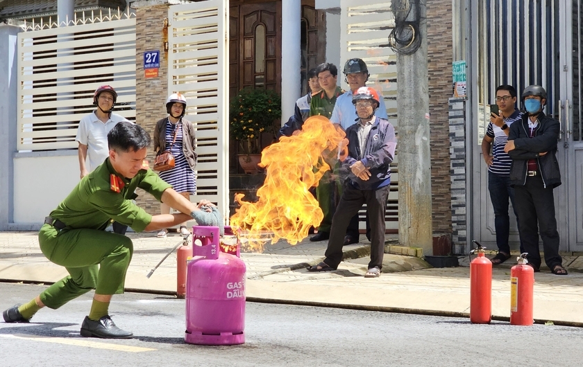 Thủ tướng chỉ đạo tăng cường quản lý trật tự xây dựng và phòng cháy, chữa cháy nhà ở riêng lẻ có nhiều tầng, nhiều căn hộ