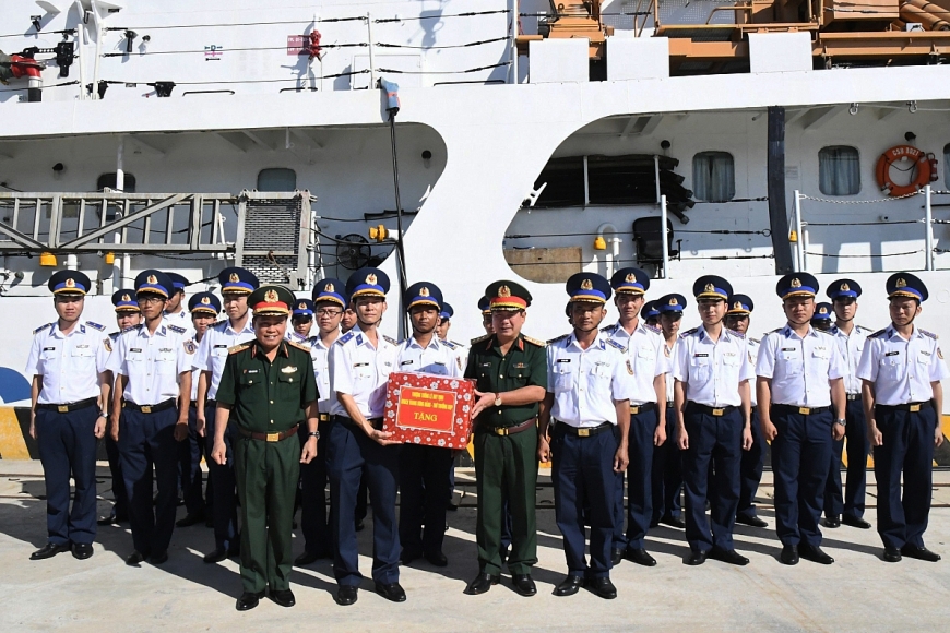 Thứ trưởng Lê Huy Vịnh kiểm tra Hải đoàn 32, Bộ Tư lệnh Vùng Cảnh sát Biển 3