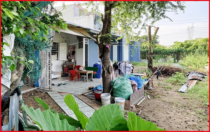 Phần đất đang tranh chấp