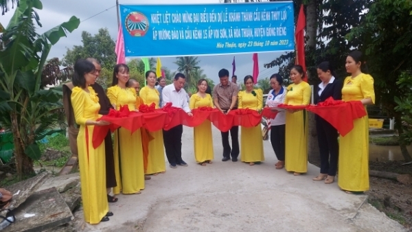 Trao “Mái ấm nông dân” cho NCT có hoàn cảnh khó khăn