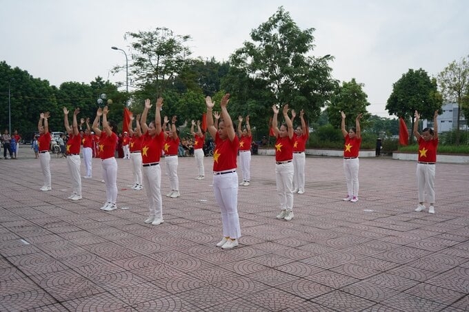 NCT rèn luyện sức khỏe, là nòng cốt trong phong trào thể dục thể thao của địa phương