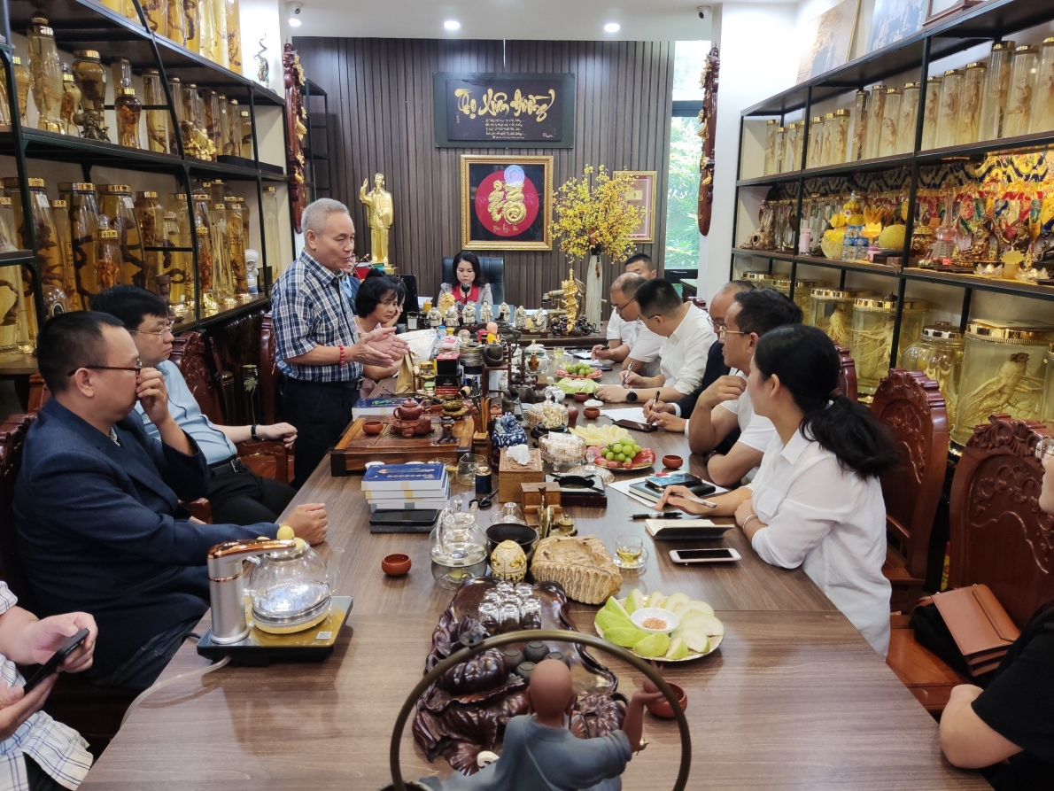 PGS. TS Hồ Bá Do - Viện trưởng Viện Nghiên cứu Phát triển Y dược cổ truyền Việt Nam phát biểu