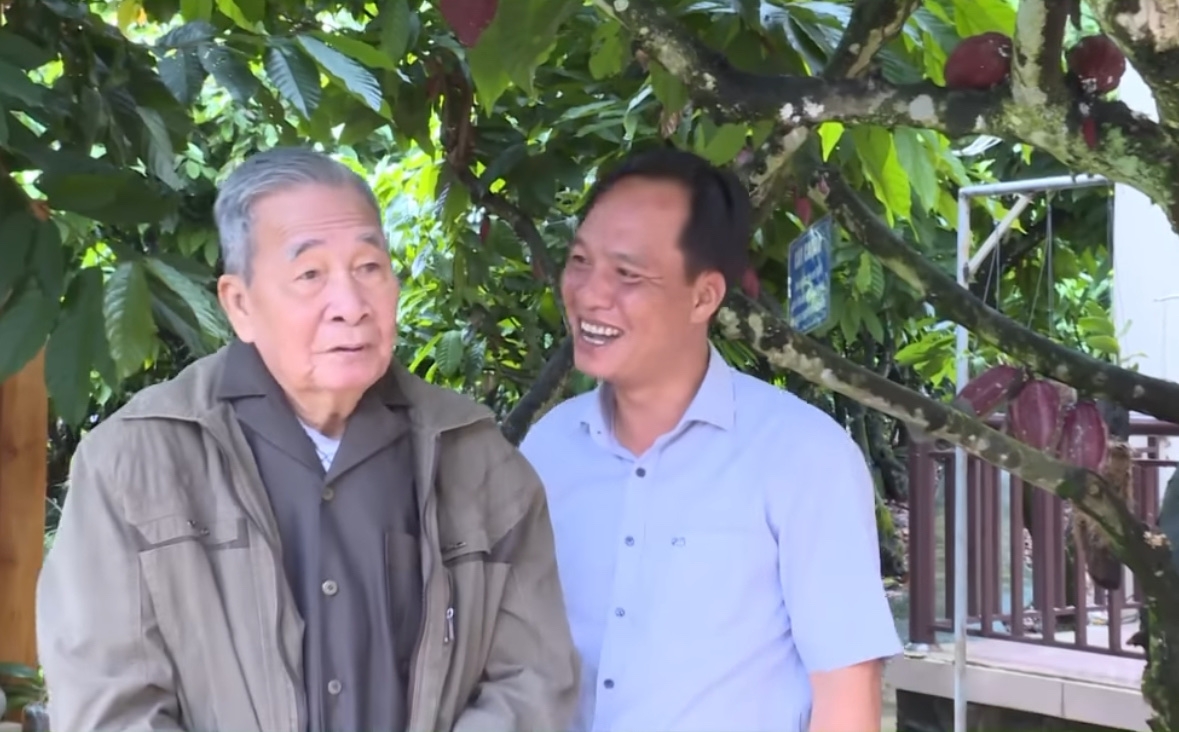 Sau hơn 10 năm tiếp quản công ty do cha giao lại, anh Đặng Trường Khanh  – Giám đốc Công ty TNHH Cacao Trọng Đức đã thực hiện được giấc mơ mà cha anh gửi gắm.