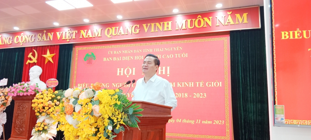 Người cao tuổi làm giàu trên quê hương Thủ đô kháng chiến