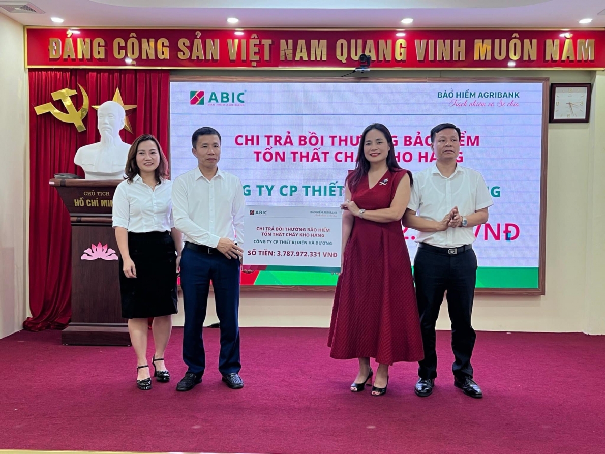 ABIC THANH HÓA:  3,7 TỶ ĐỒNG TIỀN BẢO HIỂM CHI TRẢ QUYỀN LỢI CHO KHÁCH HÀNG