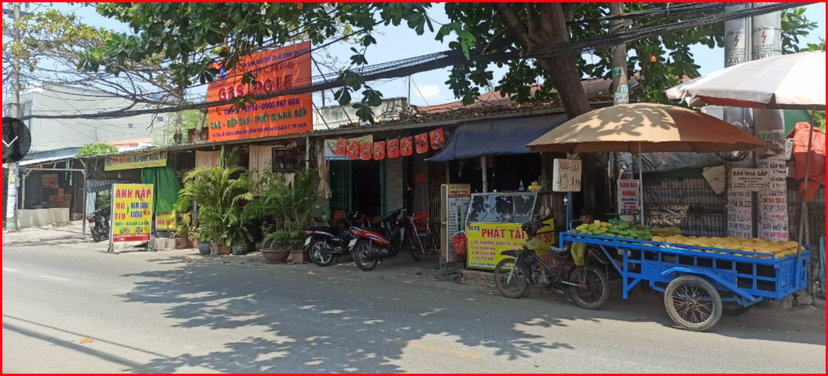 Gia đình người cao tuổi khiếu nại kéo dài vì đền bù “chia khúc”