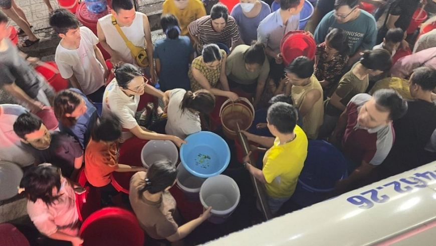 Bài 3: Cần tăng cường giám sát việc cấp nước tại KĐT