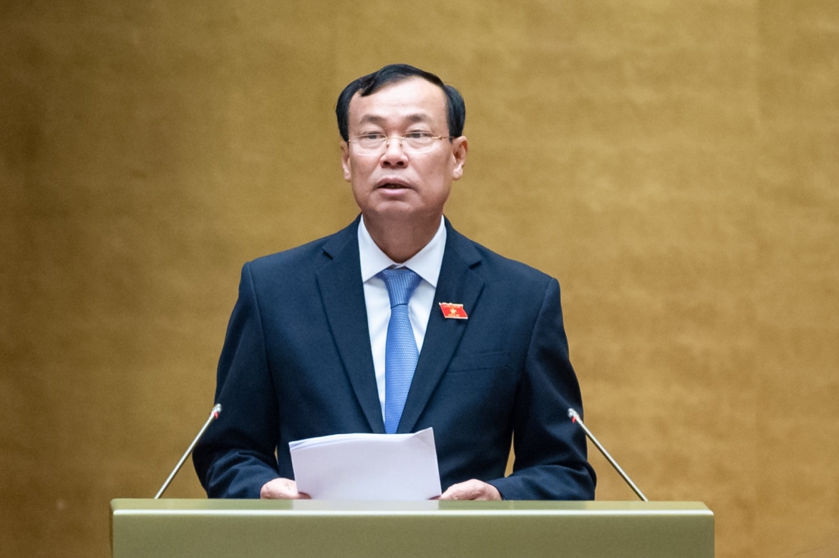 Đại tướng Phan Văn Giang trình bày Tờ trình về dự án Luật Công nghiệp quốc phòng, an ninh và động viên công nghiệp