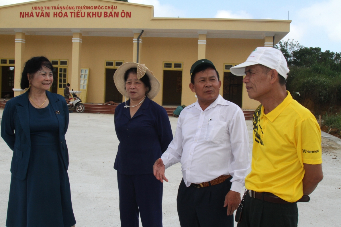 Ông Chu Quang Tạo còn tích cực tham gia các hoạt động xã hội, vận động bà con chung tay xây dựng nông thôn mới
