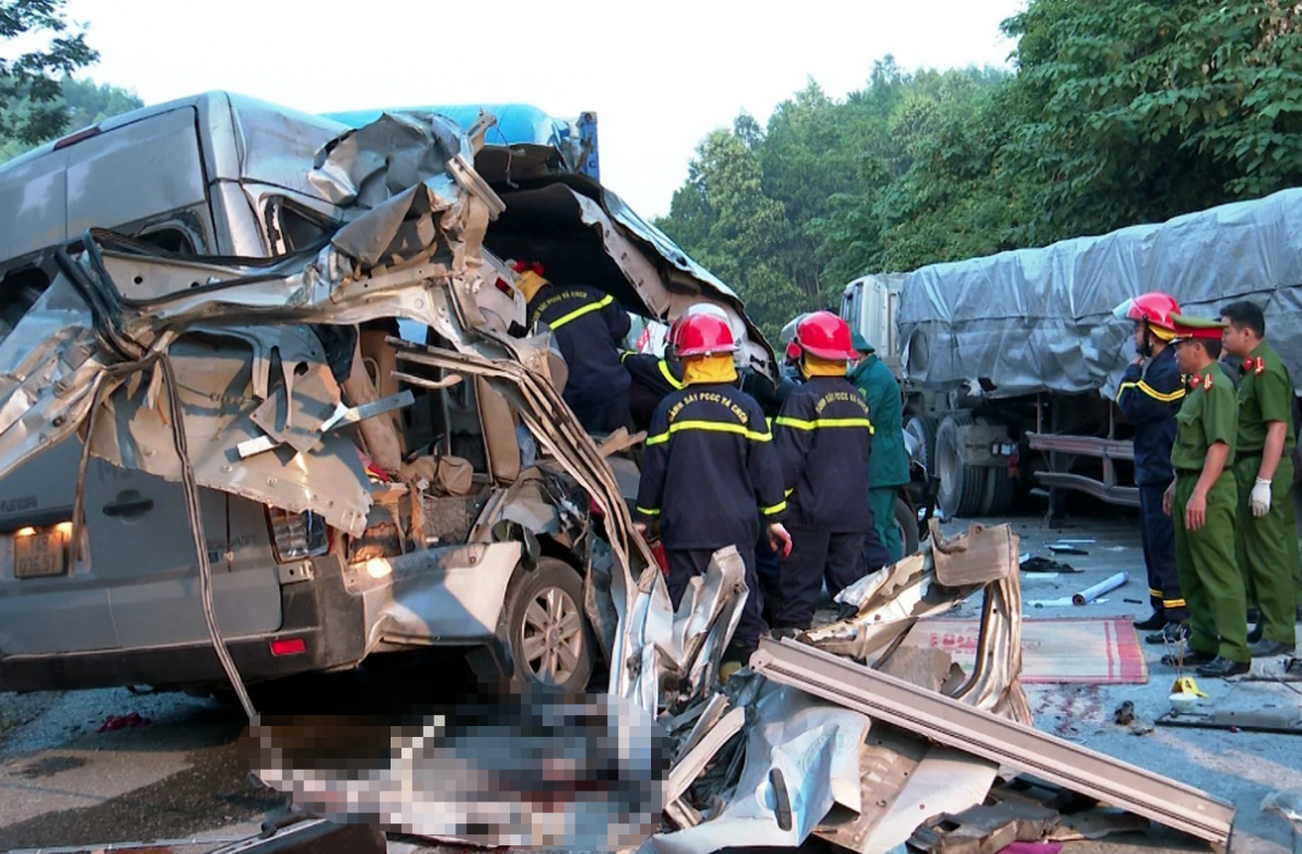 Kết luận ban đầu vụ tai nạn giao thông nghiêm trọng khiến 5 người chết ở Lạng Sơn