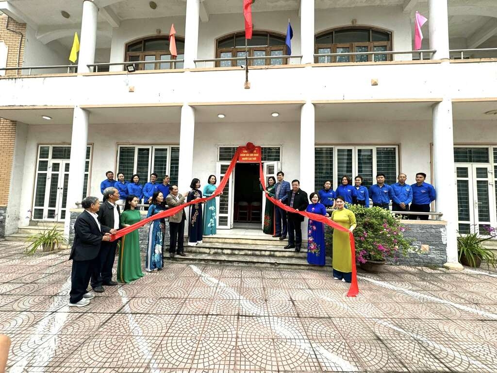 Tạo điều kiện cho NCT nâng cao sức khỏe và chất lượng cuộc sống