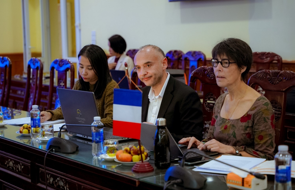 Thanh Hóa: Trường ĐH Hồng Đức và Trường ĐH Polytech Tours mở rộng quan hệ hợp tác trong lĩnh vực đào tạo