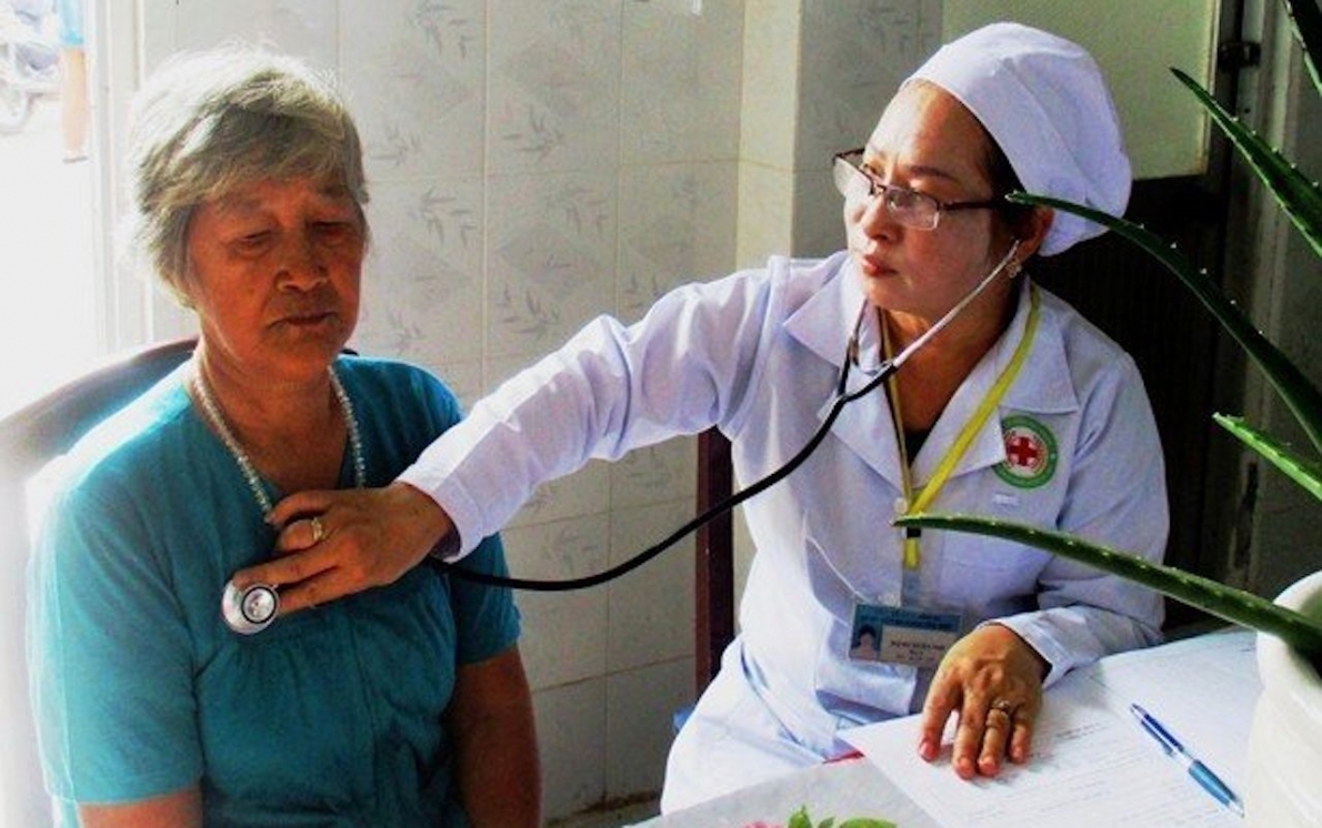 Khám sức khỏe cho NCTT tỉnh Kiên Giang