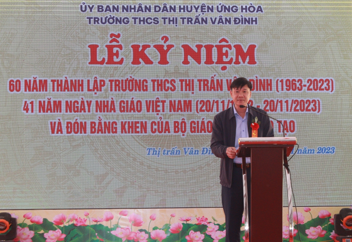 Kỷ niệm 60 năm Ngày thành lập trường THCS thị trấn Vân Đình