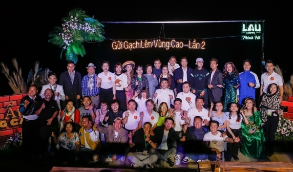 Gần 1 tỷ đồng trao tặng tại Chương trình thiện nguyện chia sẻ yêu thương lần thứ 20