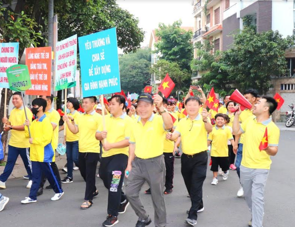 Quận Phú Nhuận, TP Hồ Chí Minh: Tổ chức cuộc đi bộ chăm lo cho người có hoàn cảnh khó khăn