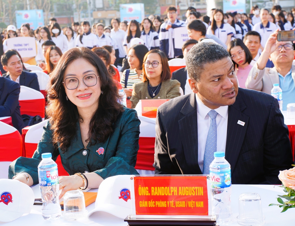 Ngày Thế giới phòng, chống HIV/AIDS (1/12): Cùng chấm dứt dịch bệnh AIDS vào năm 2030