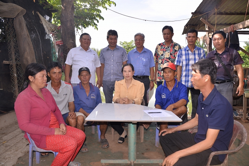 Giải pháp nào để xóa nghèo bền vững ở Phú Tân