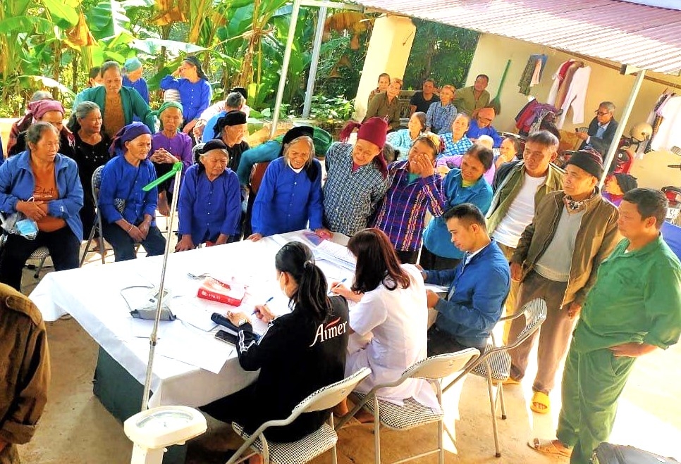 Khám sức khỏe cho NCT huyện Văn Lãng, tỉnh Lạng Sơn