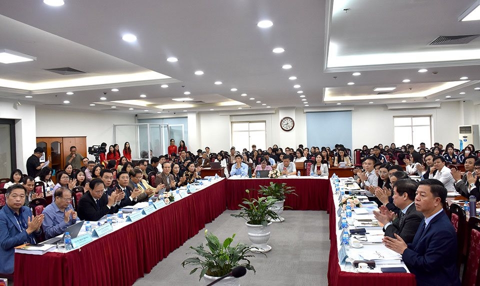 Kinh nghiệm giảng dạy chủ nghĩa Mác-Lênin ở các trường đại học tại Việt Nam và Trung Quốc