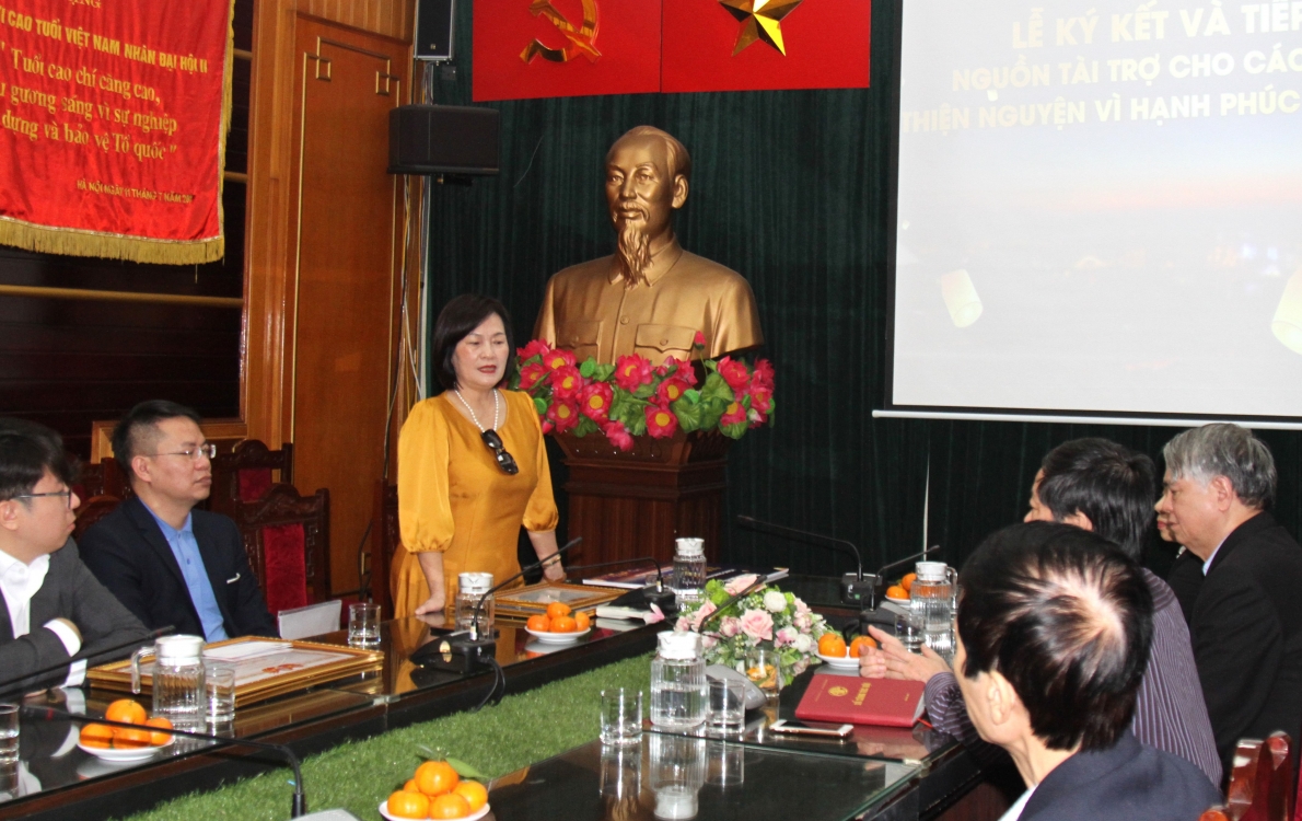 Bà Trần Thị Ngọc Mai phát biểu